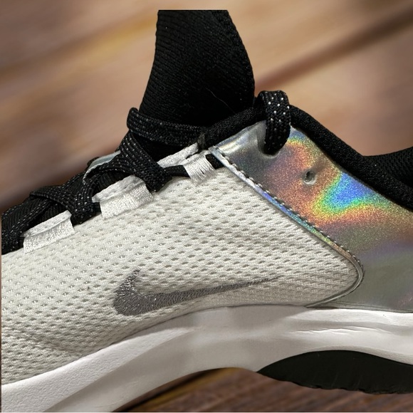 Women Nike Legend Essential 3 Next Nature Premium Training Sneakers, Size 11. - Picture 8 of 11